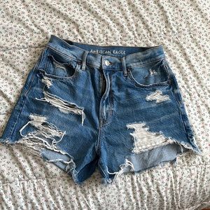 American eagle size 6 denim jean shorts